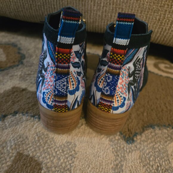 Inkkas Booties - Picture 2 of 4